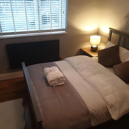 Arsenal Highbury & Islington Beautifully Presented Bed & Breakfast Londra Exterior foto