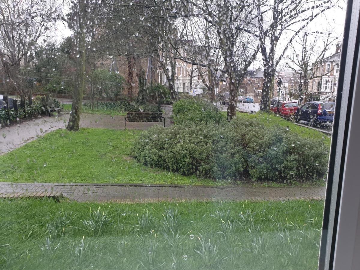 Arsenal Highbury & Islington Beautifully Presented Bed & Breakfast Londra Exterior foto